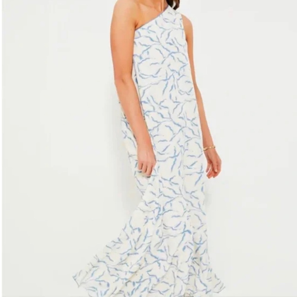 Elegant Blue and White One-Shoulder Dress